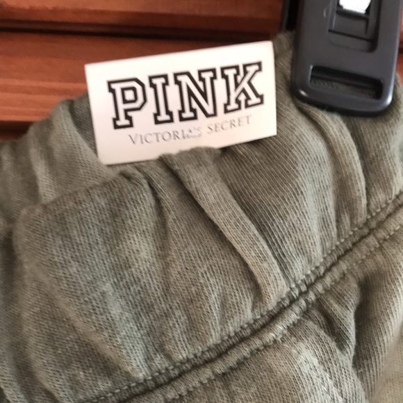 Victoria Secret Pink army green tye die cargo joggers. Size M. NWT. - Picture 7 of 8